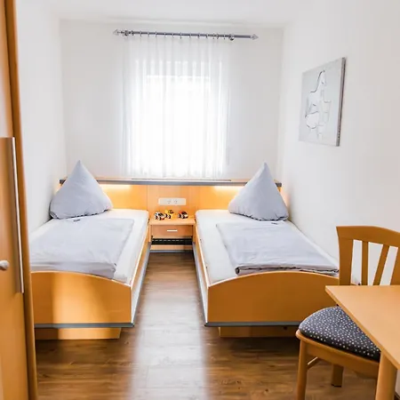 Κατάλυμα σε φάρμα Hofer Absberg