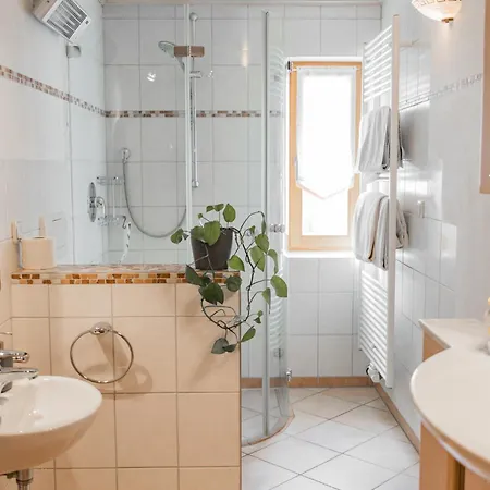 Κατάλυμα σε φάρμα Hofer *