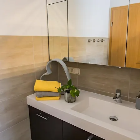 Hofer Gospodarstwo agroturystyczne *