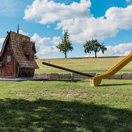 Hofer Farm stay